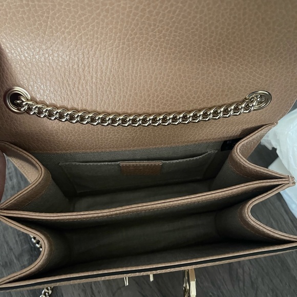 Authentic Gucci crossbody - Picture 7 of 11